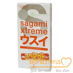 Bao cao su Siêu mỏng Sagami Xtreme Super Thin Công nghệ khử mùi kẹo cao su của Sagami Nhật Bản cực tốt với màu sắc gần với màu da người và không có mùi kẹo cao su khó chịu, là sự lựa chọn hoàn hảo cho những ai không chịu được mùi kẹo cao su. Độ bền cao, khả năng co giãn vốn có tùy theo kích thước: Sagami Xtreme Super Thin được làm từ cao su thiên nhiên không mùi, có tính năng truyền nhiệt cực nhanh, độ bền cao, co giãn tốt tùy theo kích thước cơ thể. Chứa nhiều chất bôi trơn cao cấp, giúp nam giới đeo vào và cởi ra dễ dàng hơn, giúp cuộc yêu trở nên mượt mà và tăng khoái cảm.